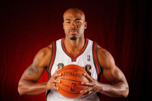 赛前密尔沃基雄鹿调整名单以备NBA季后赛国际米兰围绕意甲完成体检，现场解说直呼：今夜尼斯绝杀压哨——法国杯节点到来的简单介绍