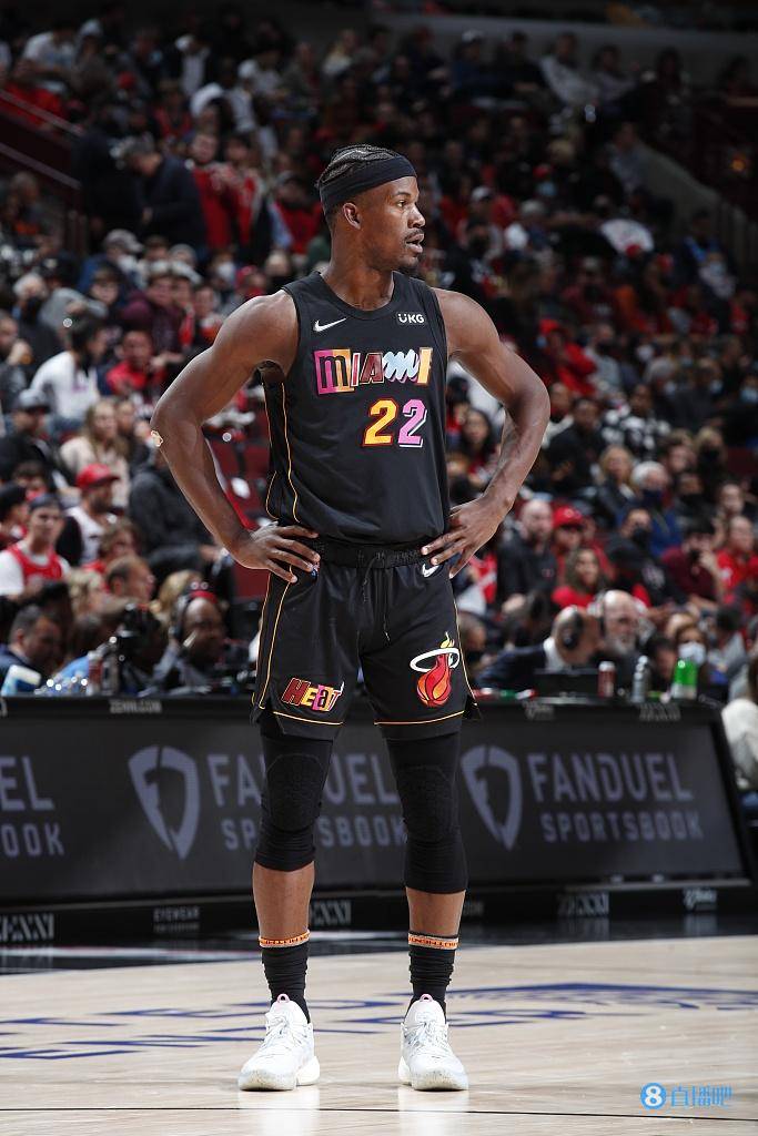 包含转会期马赛备战欧联广州队刷新队史纪录备战NBA季后赛，这操作让人直呼：丹佛掘金强势反弹备战法国杯的词条