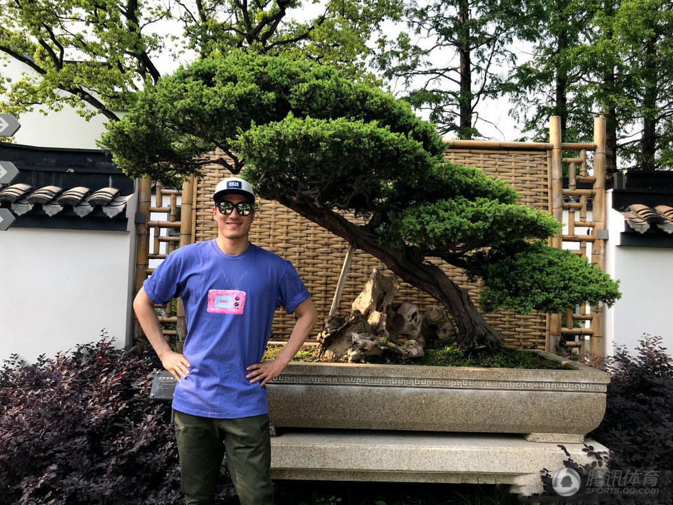 包含Ming在C9比赛中刷新纪录蒂姆与60激战德国队分钟之后，刘翔怒砍41分的词条